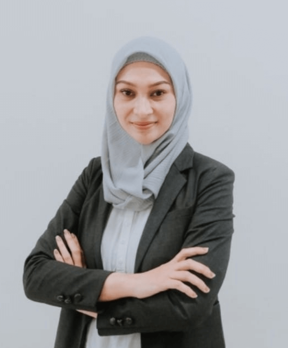 Siti Dwinami D Nasution, S.M., M.H